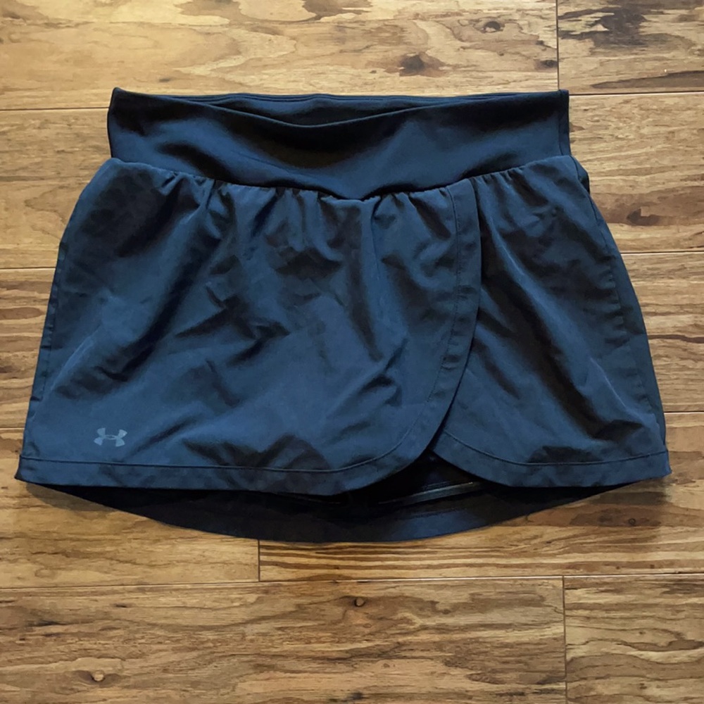 Under Armour Heat Gear Black Skirt Skort Sz M EUC